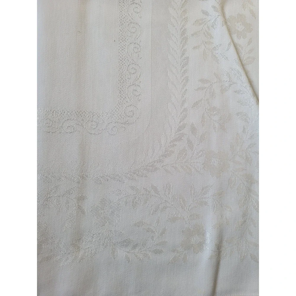 Vtg White‎ Floral Metallic Home Dining Tablecloth & Napkins 60